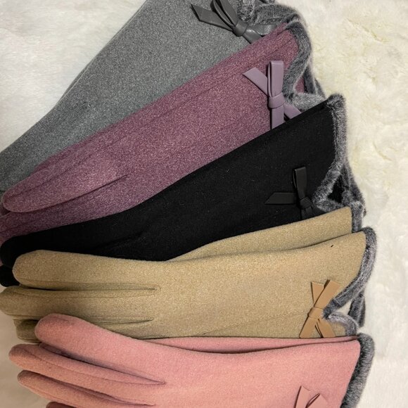 Super Soft One Size Glove Purple - Picture 2 of 2